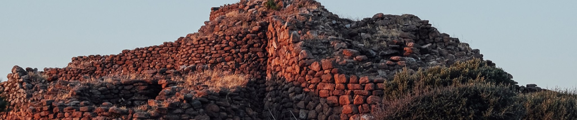 Seruci al tramonto, emozione pura. Visita guidata e aperitivo da non perdere!
