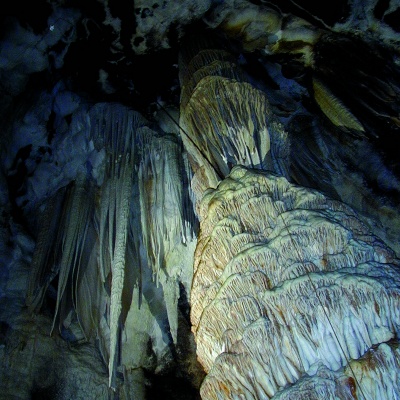 Visualizza la sezione: Una visita alla grotta di Santa Barbara